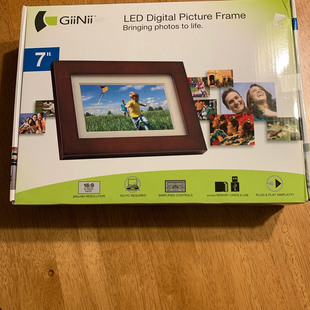 LED digital picture frame